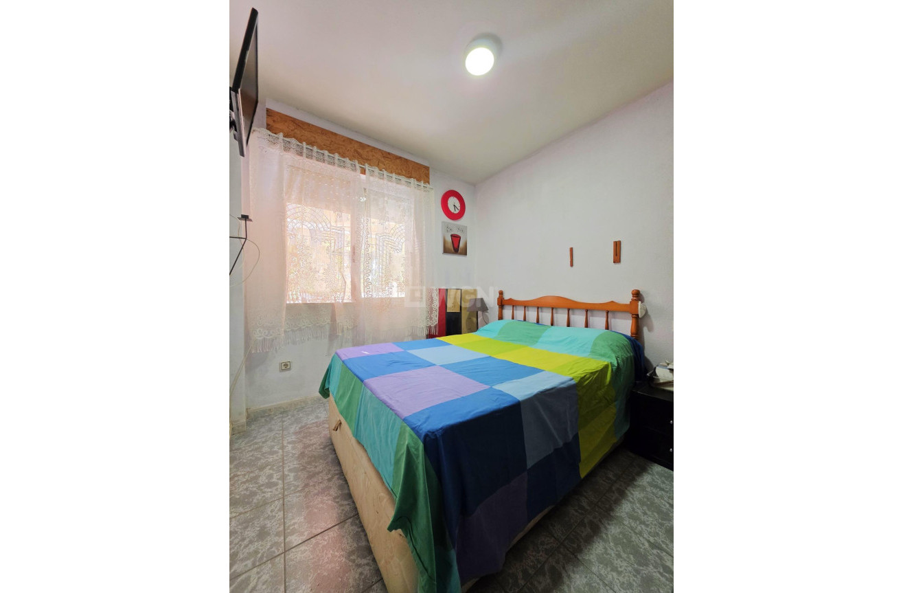 Resale - Apartment / flat - Torrevieja - Los Frutales