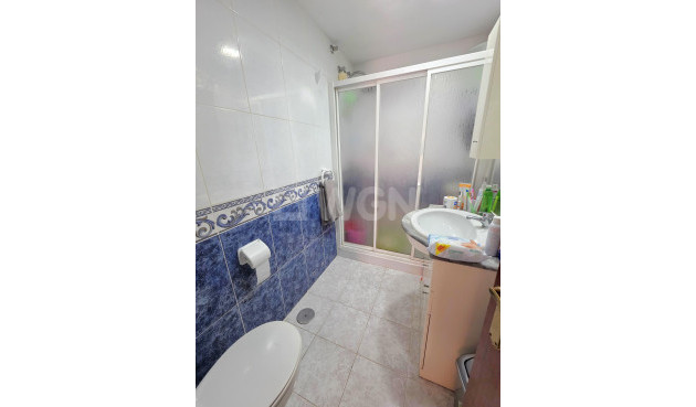Resale - Apartment / flat - Torrevieja - Los Frutales