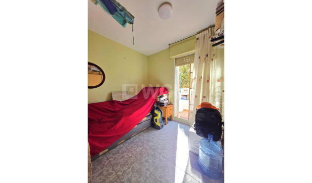 Resale - Apartment / flat - Torrevieja - Los Frutales