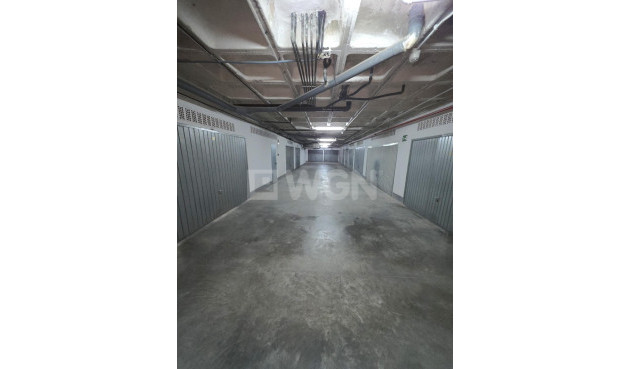 Resale - Apartment / flat - Torrevieja - Los Frutales