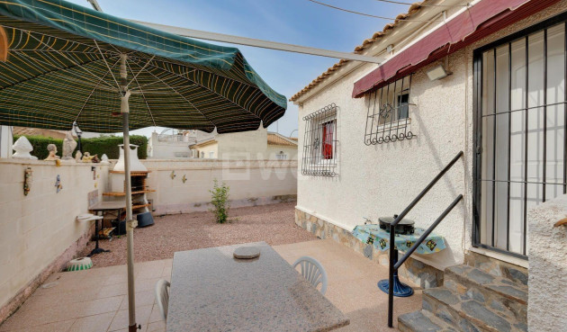 Resale - Villa - Orihuela Costa - La Florida