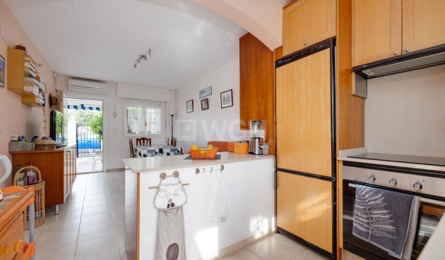 Resale - Villa - Orihuela Costa - La Florida