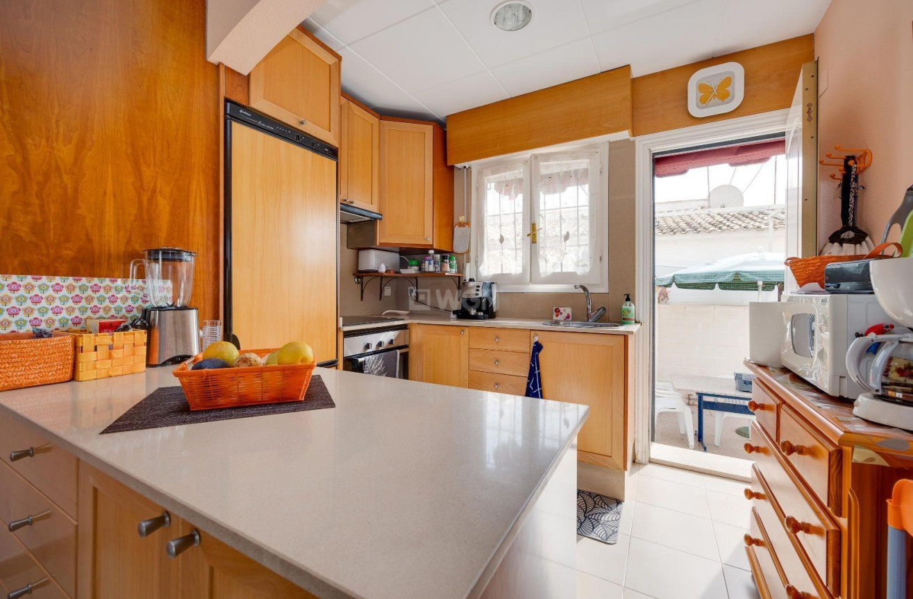 Resale - Villa - Orihuela Costa - La Florida