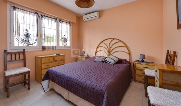 Resale - Villa - Orihuela Costa - La Florida