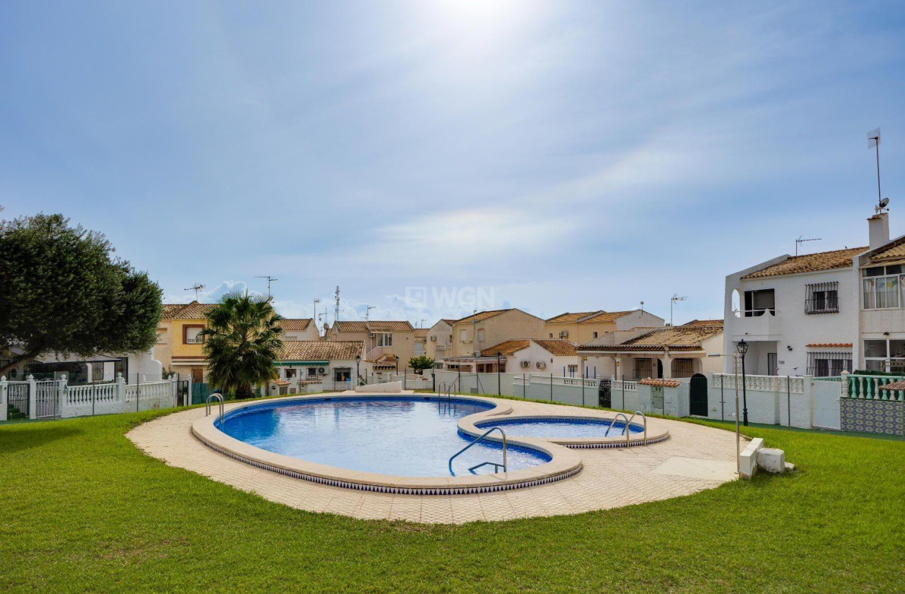Resale - Villa - Orihuela Costa - La Florida