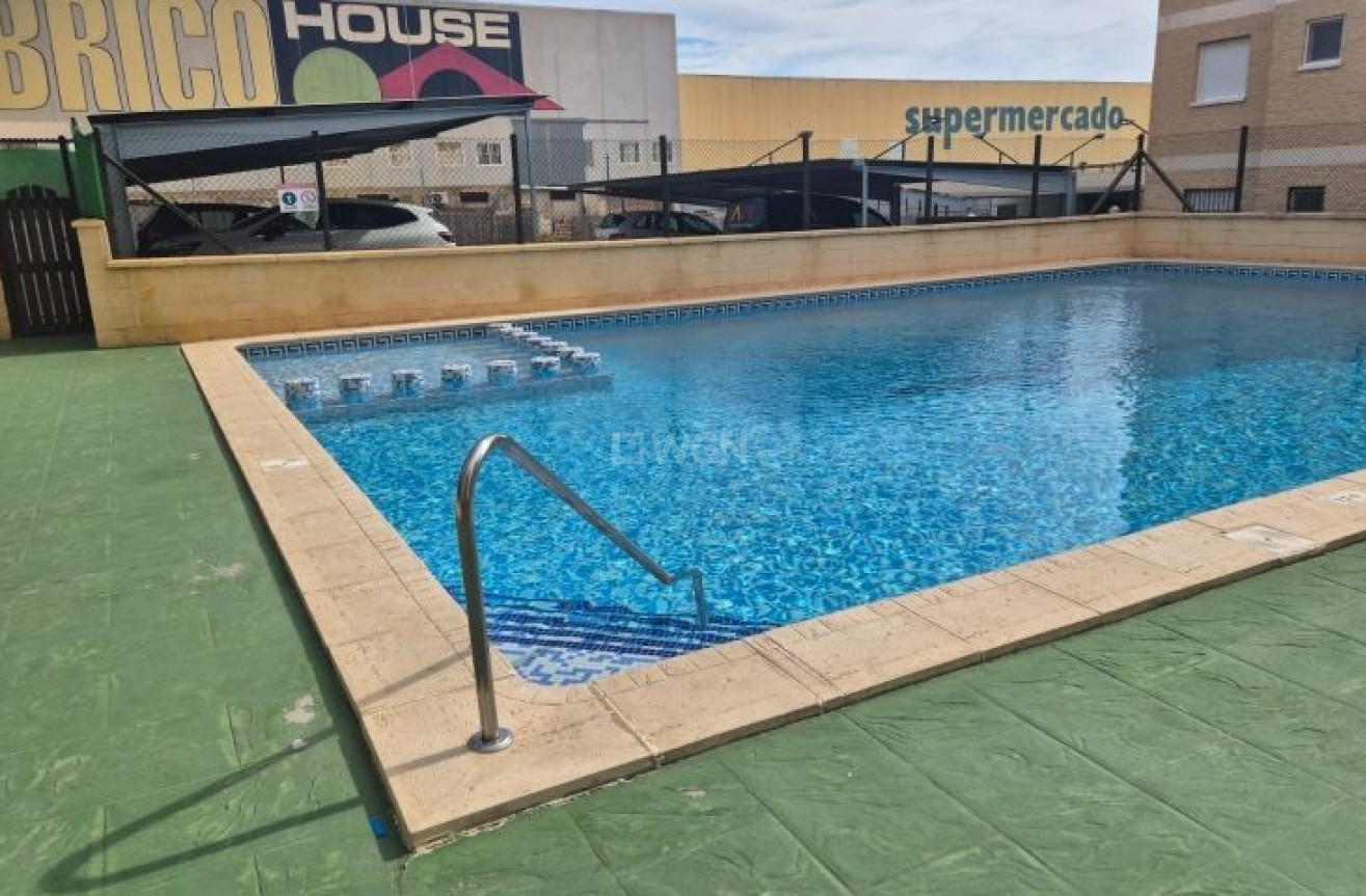 Resale - Apartment / flat - Torrevieja - Costa Blanca