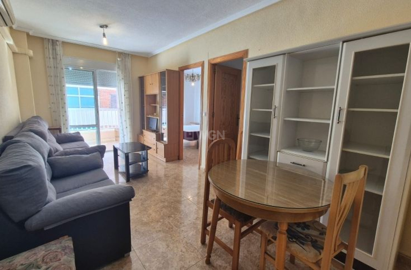 Reventa - Apartamento / piso - Torrevieja - Costa Blanca