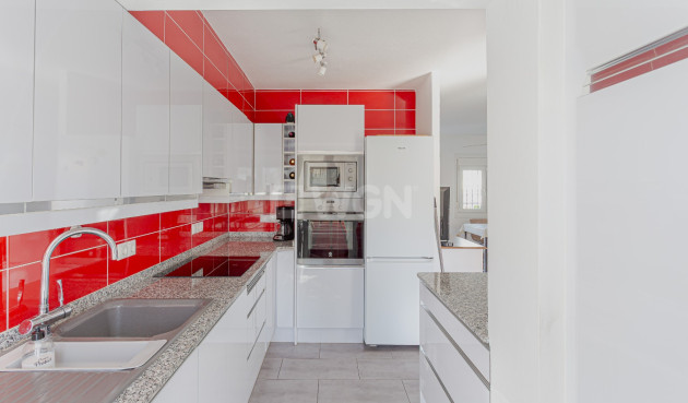 Resale - Villa - Orihuela Costa - Costa Blanca