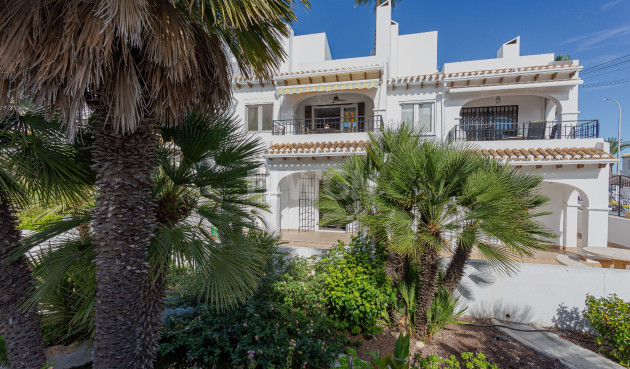 Resale - Villa - Orihuela Costa - Costa Blanca