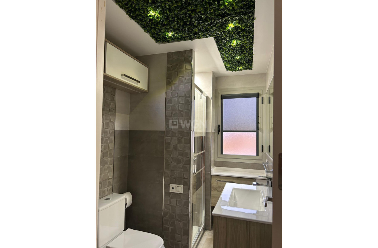 Resale - Apartment / flat - Torrevieja - Nueva Torrevieja