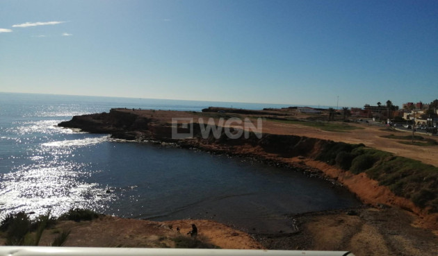 Resale - Apartment / flat - Torrevieja - Los Frutales