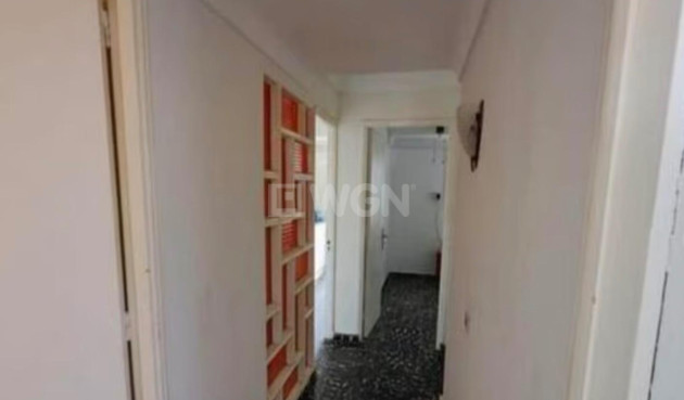 Resale - Apartment / flat - Torrevieja - Los Frutales
