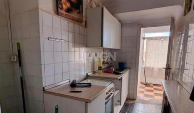 Resale - Apartment / flat - Torrevieja - Los Frutales