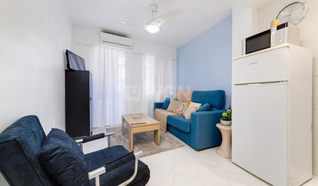 Resale - Apartment / flat - Torrevieja - Centro