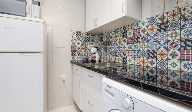 Resale - Apartment / flat - Torrevieja - Centro