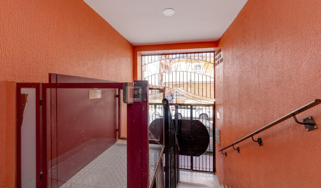 Resale - Apartment / flat - Torrevieja - Centro