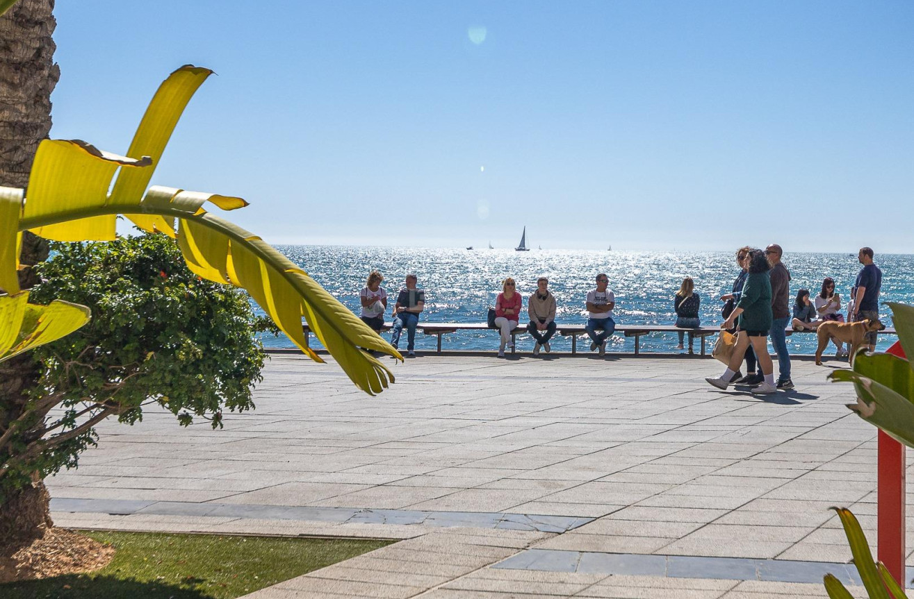 Resale - Apartment / flat - Torrevieja - Centro