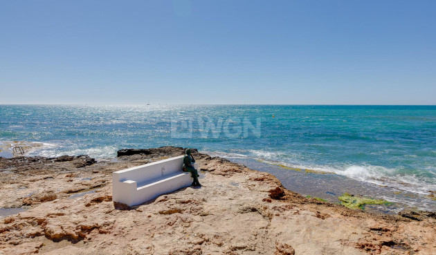Resale - Apartment / flat - Torrevieja - Centro