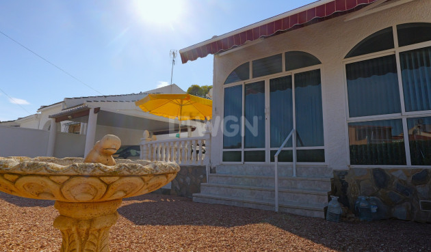 Resale - Villa - Torrevieja - Costa Blanca