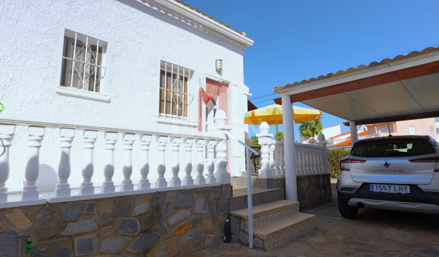 Resale - Villa - Torrevieja - Costa Blanca