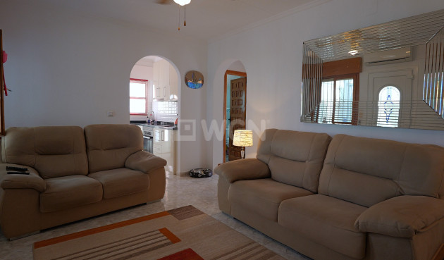 Resale - Villa - Torrevieja - Costa Blanca