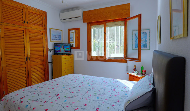 Resale - Villa - Torrevieja - Costa Blanca