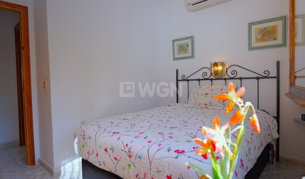 Resale - Villa - Torrevieja - Costa Blanca