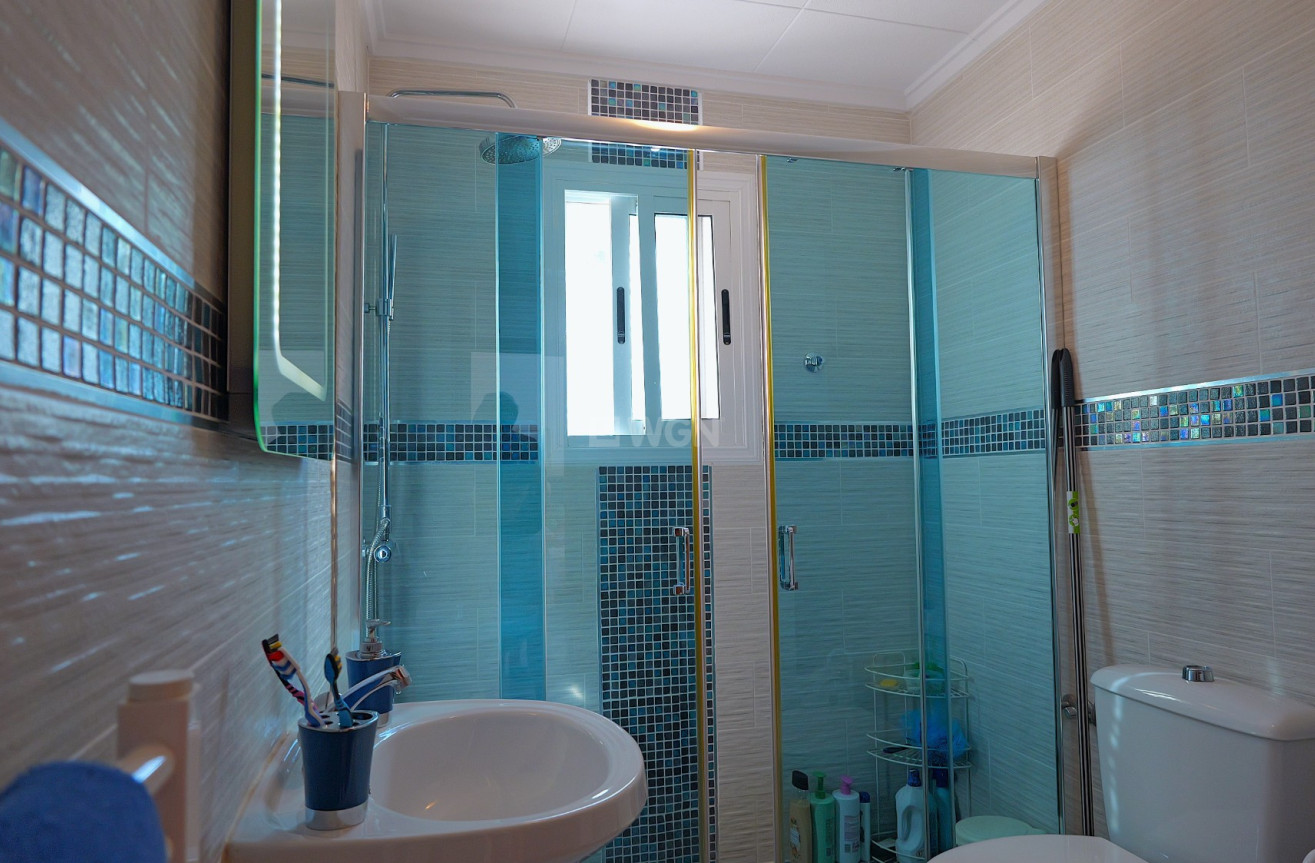 Resale - Villa - Torrevieja - Costa Blanca