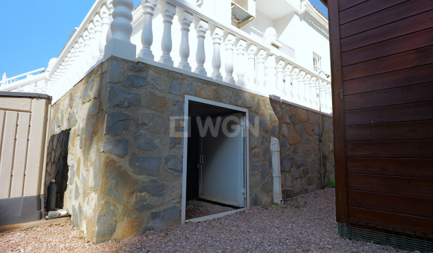 Resale - Villa - Torrevieja - Costa Blanca