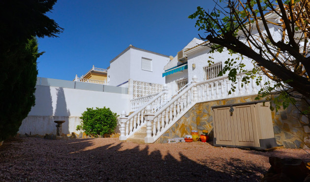 Resale - Villa - Torrevieja - Costa Blanca