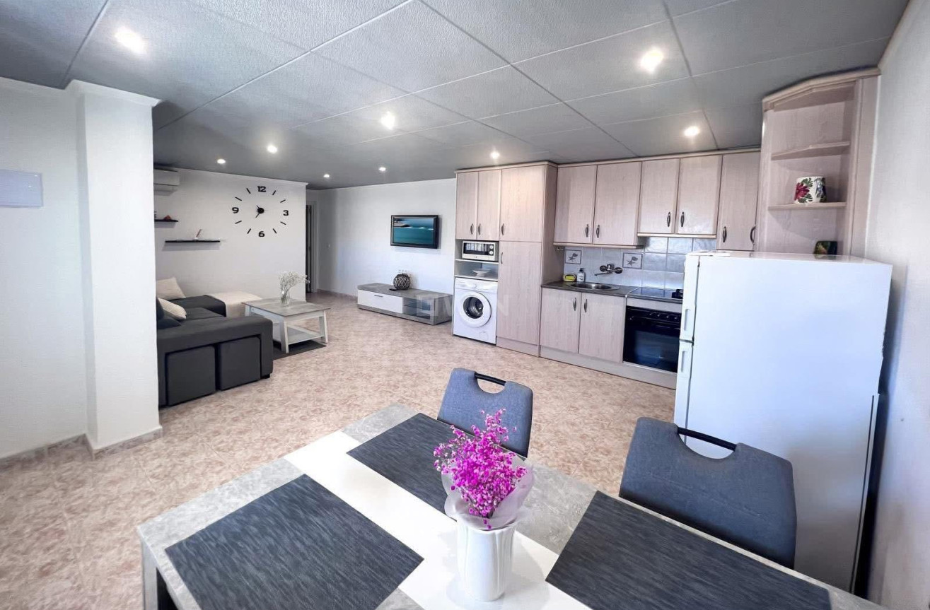 Odsprzedaż - Kamienica - Cabo Cervera - Costa Blanca