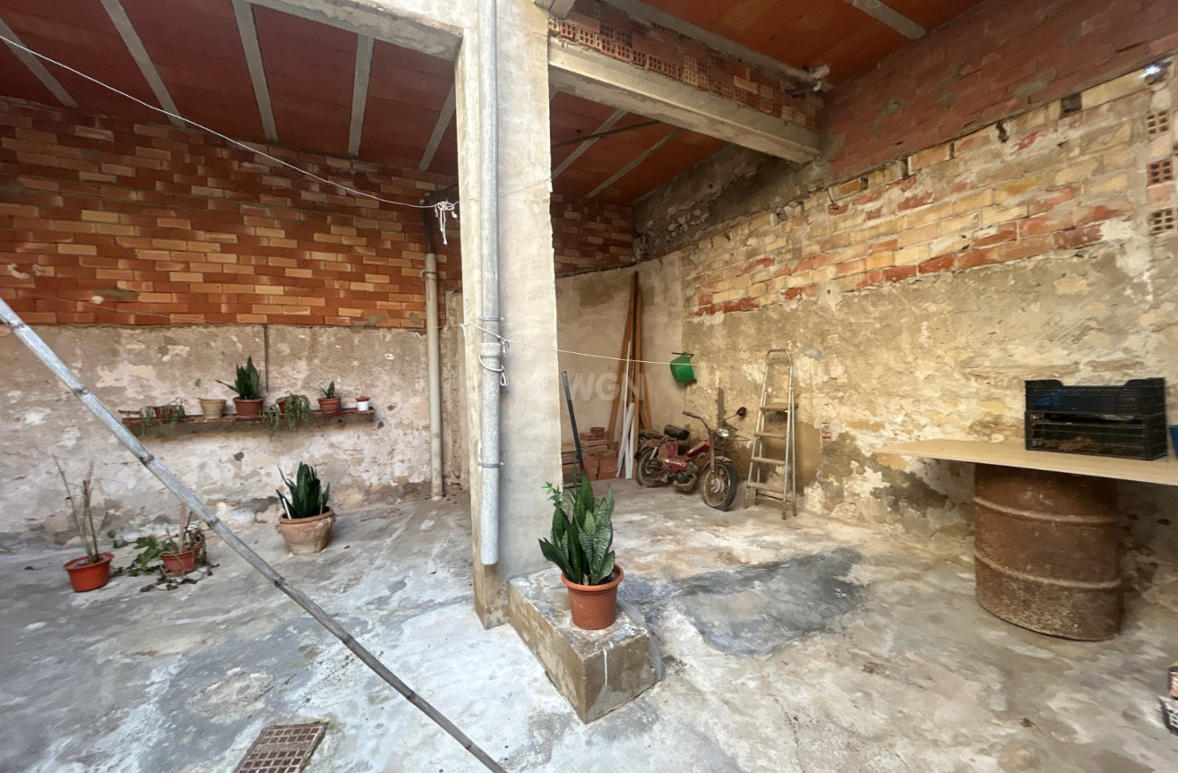 Odsprzedaż - Kamienica - Benejúzar - Inland