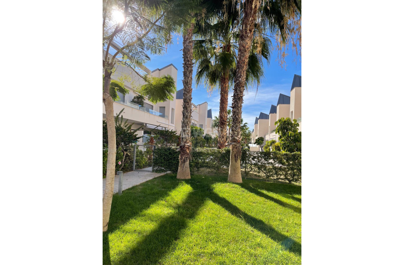 Resale - Bungalow - Torrevieja - Costa Blanca