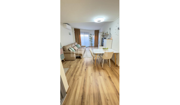 Resale - Bungalow - Torrevieja - Costa Blanca