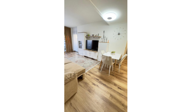 Resale - Bungalow - Torrevieja - Costa Blanca