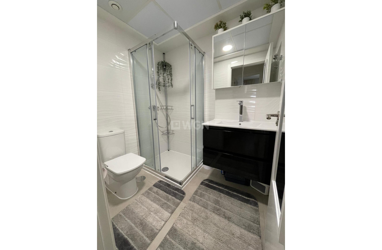 Resale - Bungalow - Torrevieja - Costa Blanca