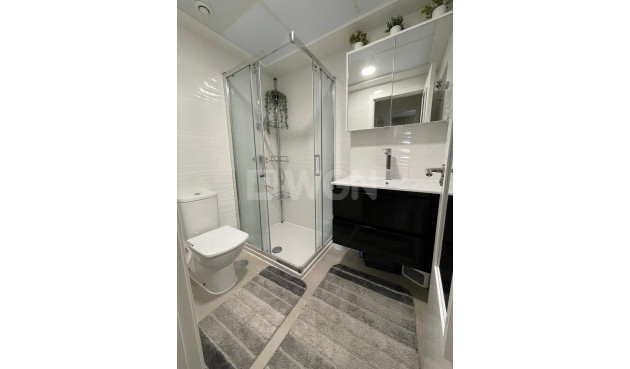 Resale - Bungalow - Torrevieja - Costa Blanca