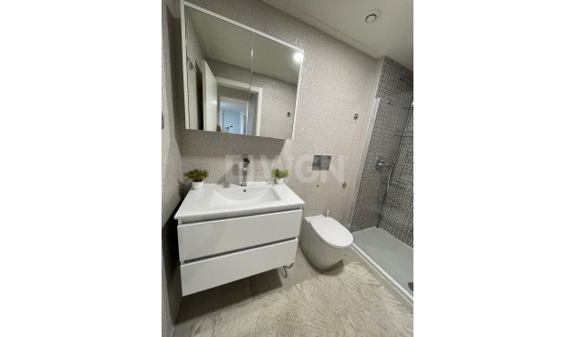 Resale - Bungalow - Torrevieja - Costa Blanca