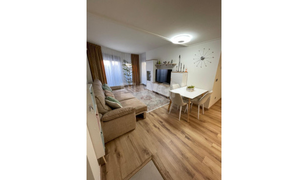 Resale - Bungalow - Torrevieja - Costa Blanca