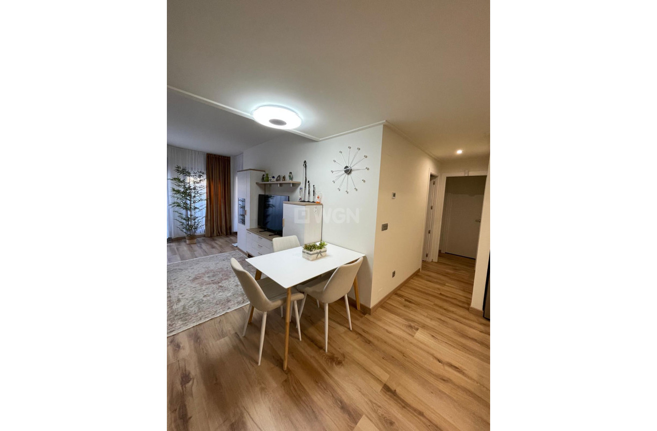 Resale - Bungalow - Torrevieja - Costa Blanca