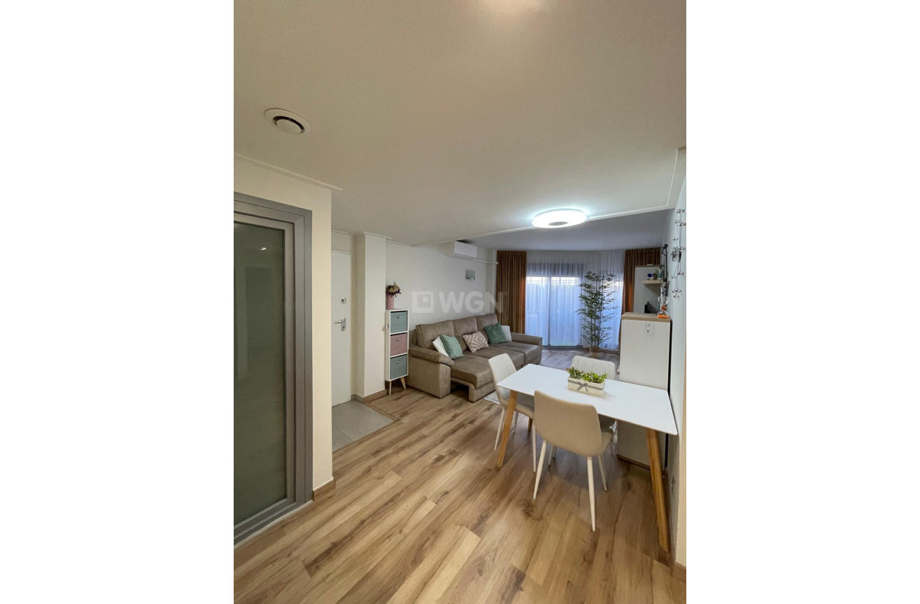 Resale - Bungalow - Torrevieja - Costa Blanca