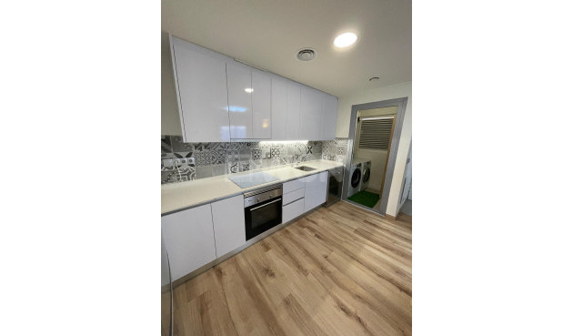 Resale - Bungalow - Torrevieja - Costa Blanca