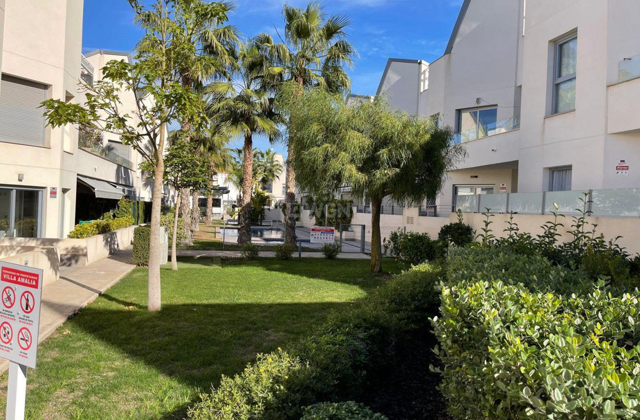 Resale - Bungalow - Torrevieja - Costa Blanca