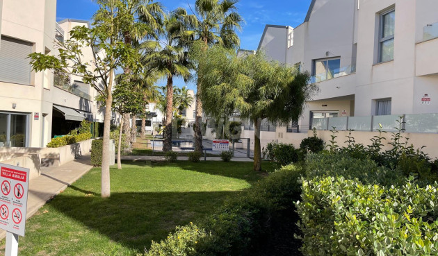 Resale - Bungalow - Torrevieja - Costa Blanca