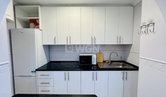 Resale - Apartment / flat - La Mata - Costa Blanca