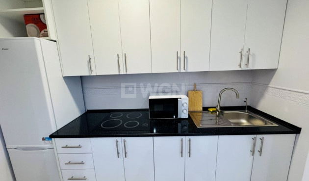 Resale - Apartment / flat - La Mata - Costa Blanca