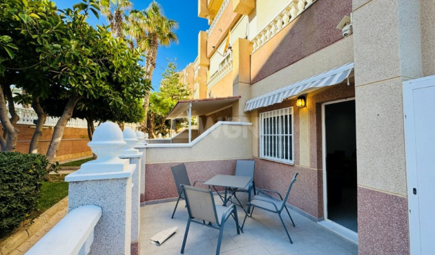 Resale - Apartment / flat - La Mata - Costa Blanca