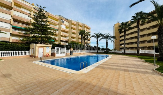 Resale - Apartment / flat - La Mata - Costa Blanca