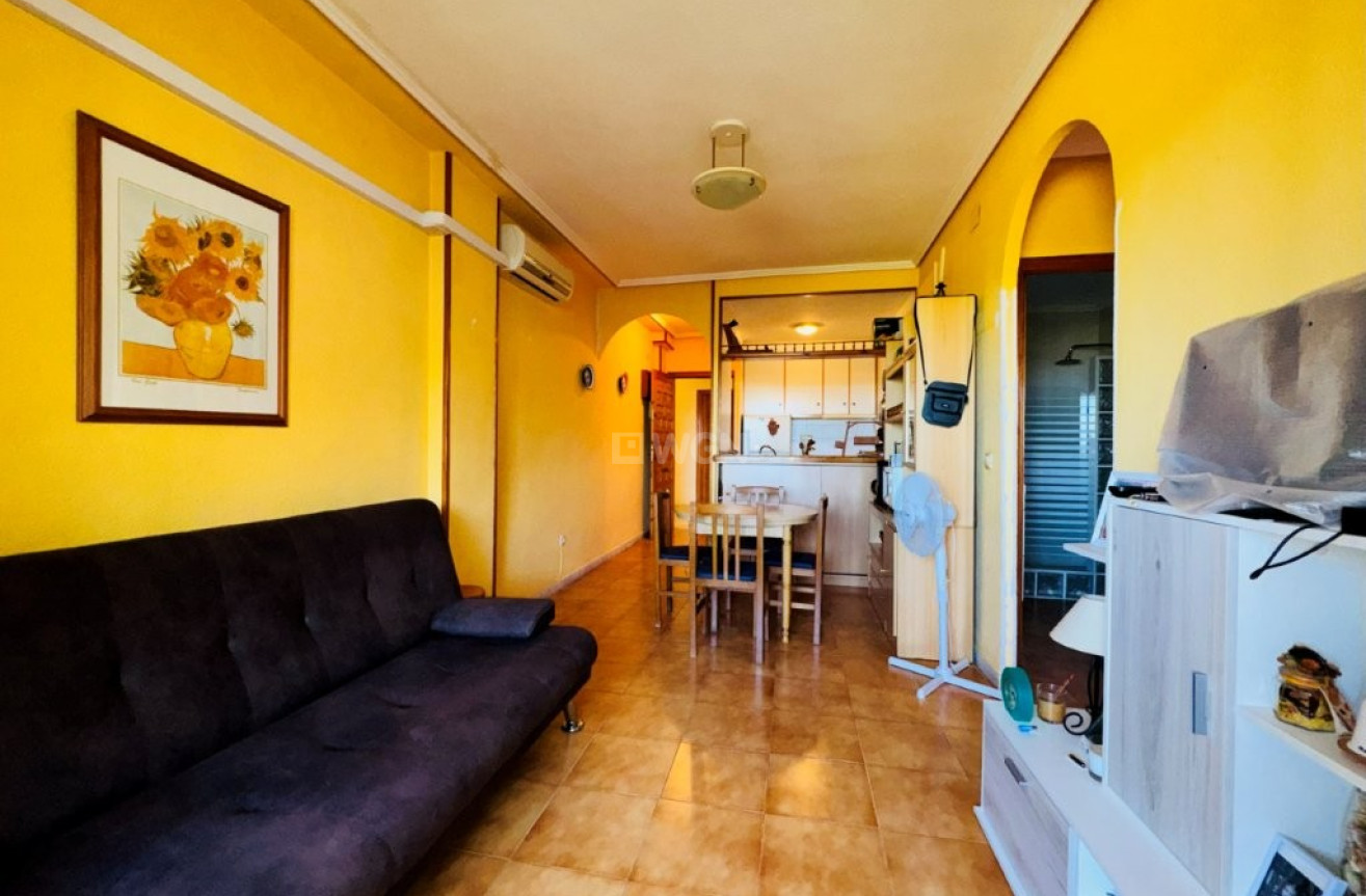 Resale - Apartment / flat - La Mata - Costa Blanca