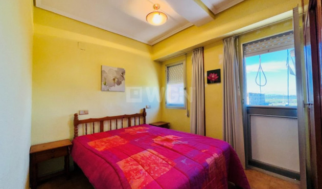 Resale - Apartment / flat - La Mata - Costa Blanca